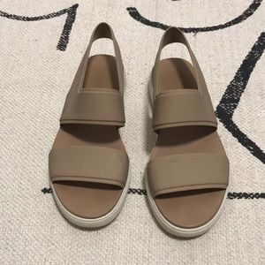 vince rubber sandals